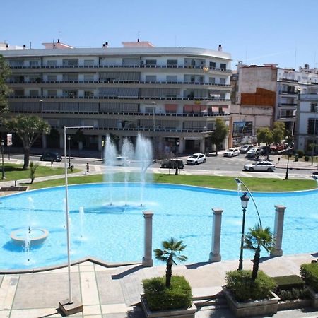 Apartamentos Turisticos Mamelon Херес де ла Фронтера Екстериор снимка