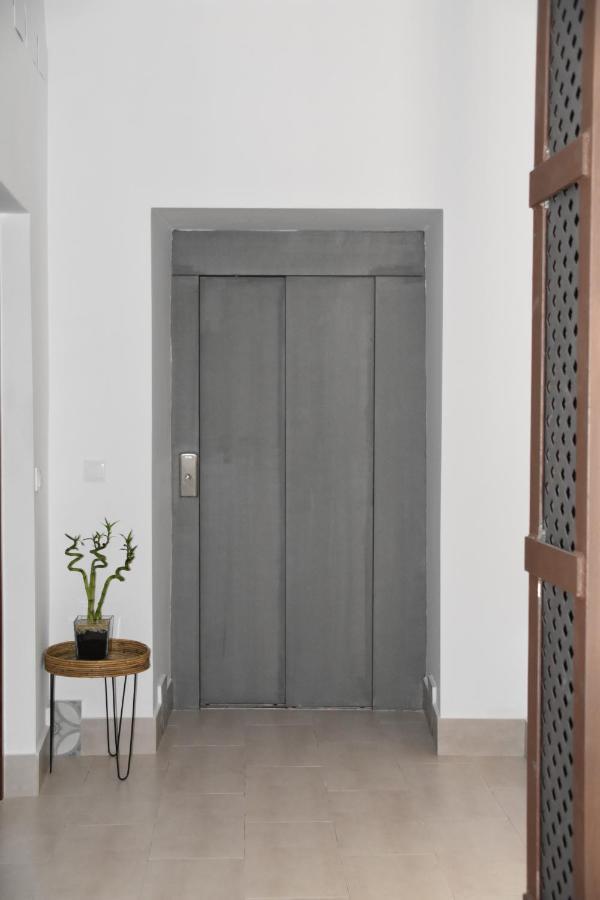 Apartamentos Turisticos Mamelon Херес де ла Фронтера Екстериор снимка