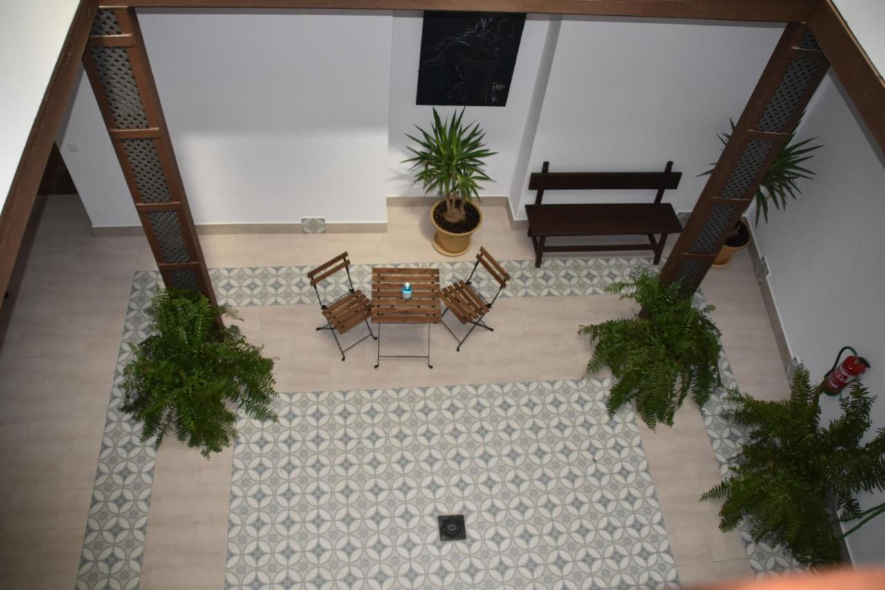 Apartamentos Turisticos Mamelon Херес де ла Фронтера Екстериор снимка