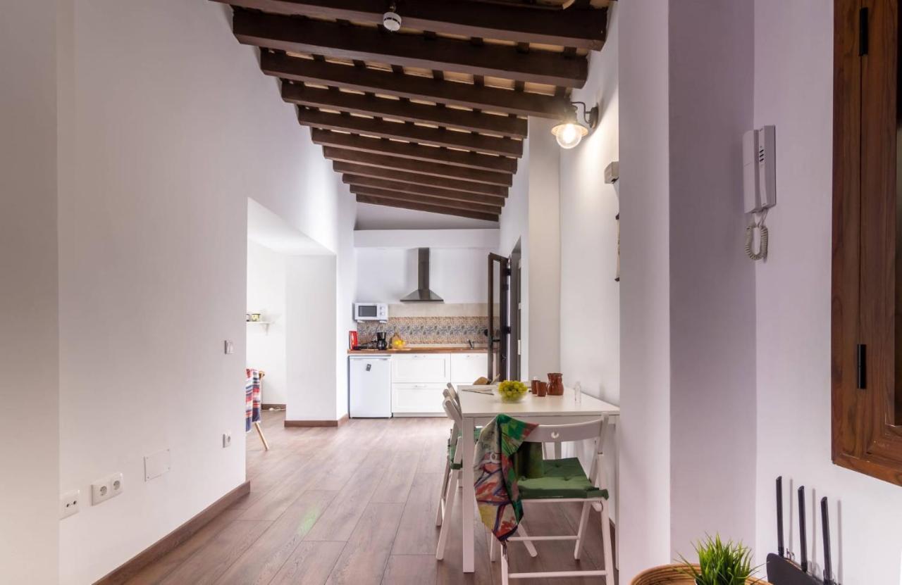 Apartamentos Turisticos Mamelon Херес де ла Фронтера Екстериор снимка