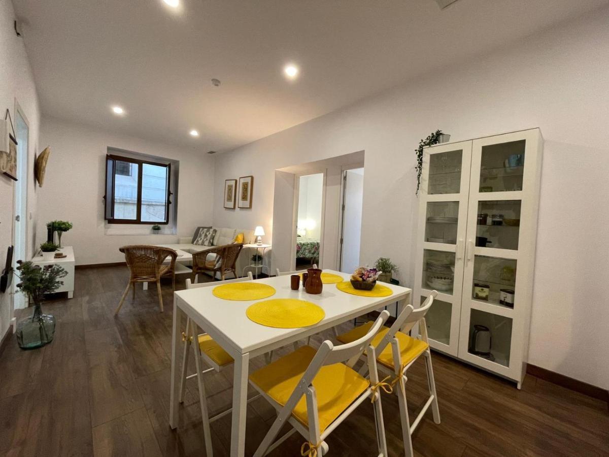 Apartamentos Turisticos Mamelon Херес де ла Фронтера Екстериор снимка