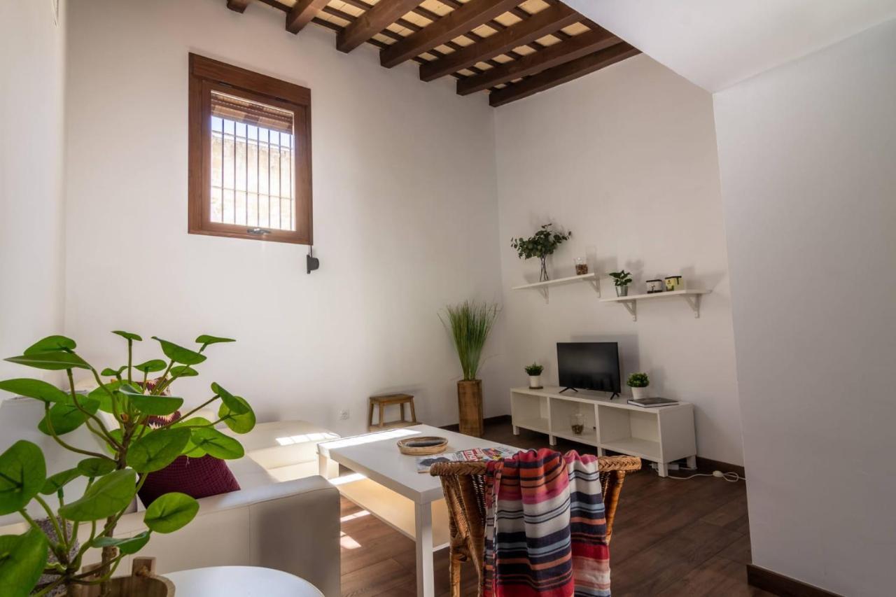 Apartamentos Turisticos Mamelon Херес де ла Фронтера Екстериор снимка