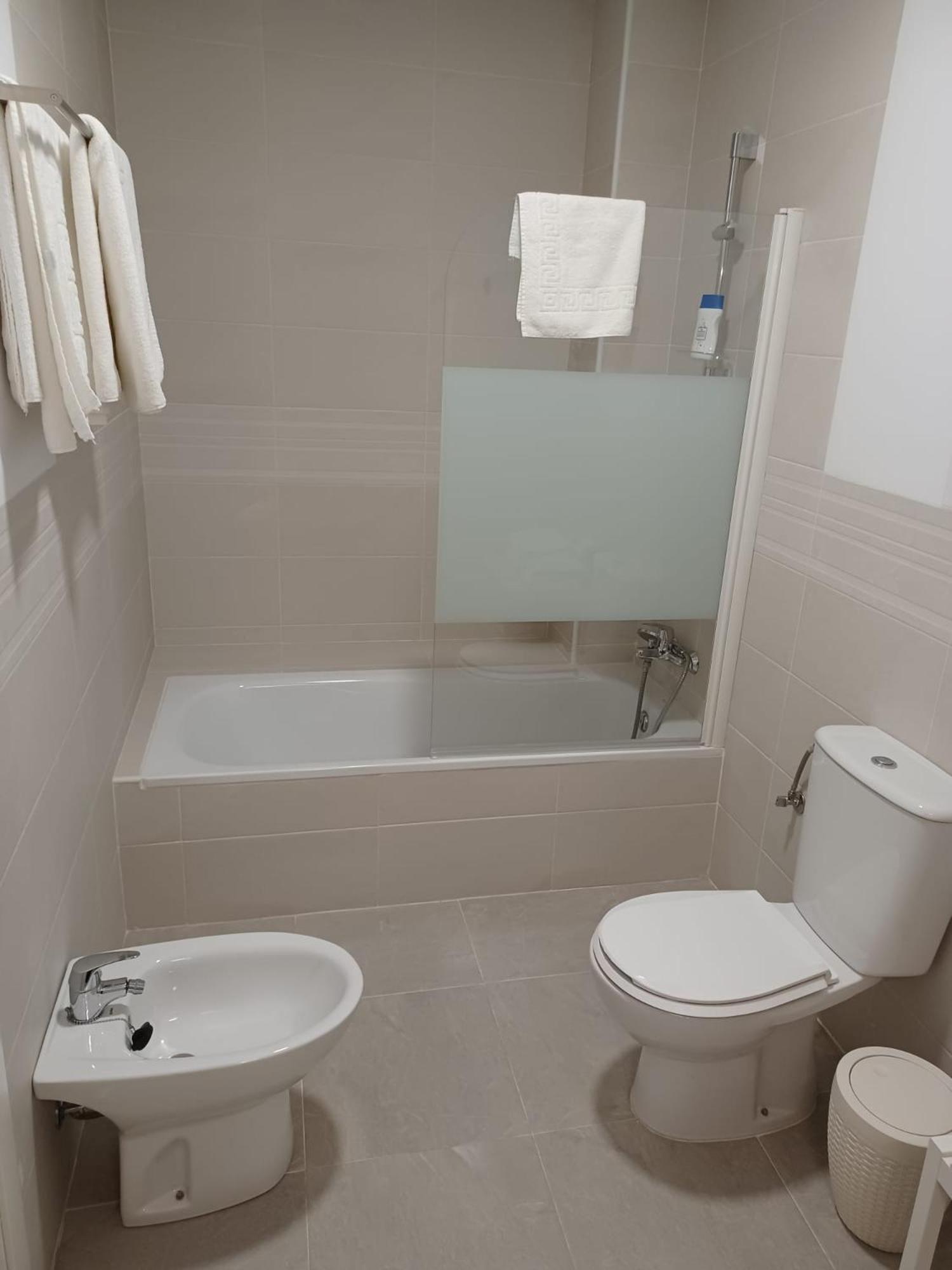 Apartamentos Turisticos Mamelon Херес де ла Фронтера Стая снимка
